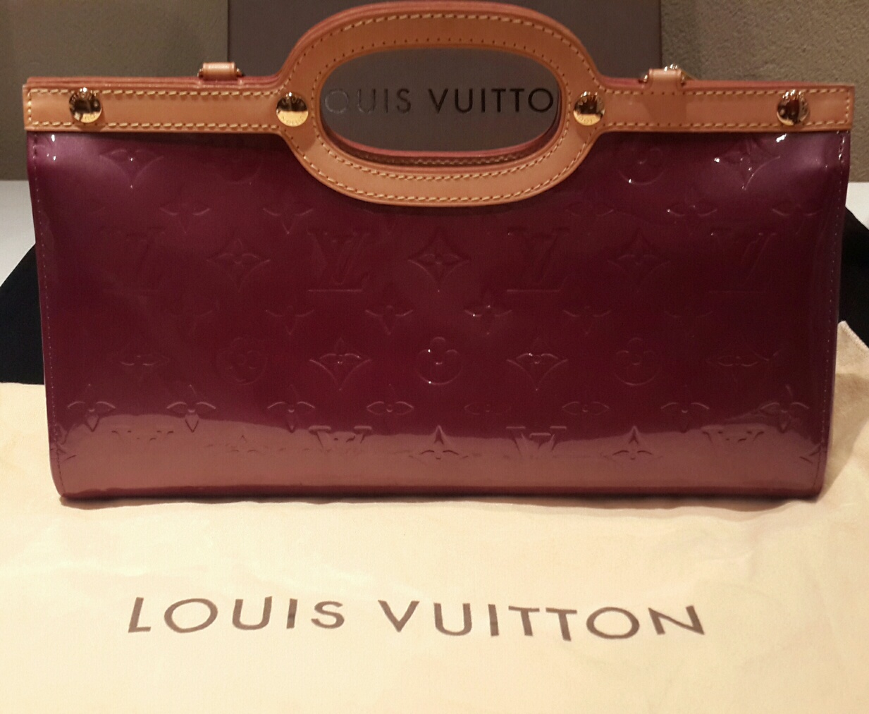 louis vuitton vernis roxbury drive